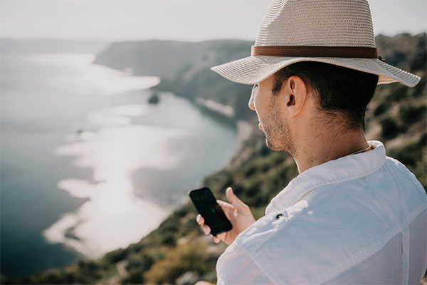 travel content for voice search